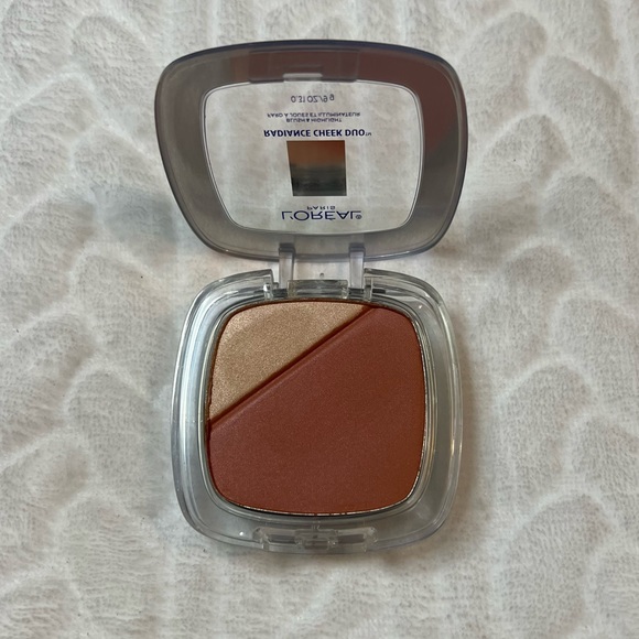🌸 L’Oréal - Radiance Cheek Duo - Picture 3 of 4